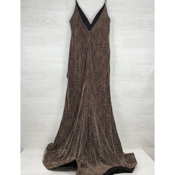 Cinderella Divine Long Gown Formal Wear Size 20 Leopard Print Sparkling V Neck - Picture 8 of 15